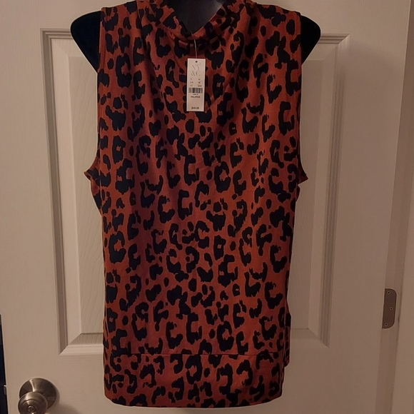 Leopard Print Top - Picture 2 of 3